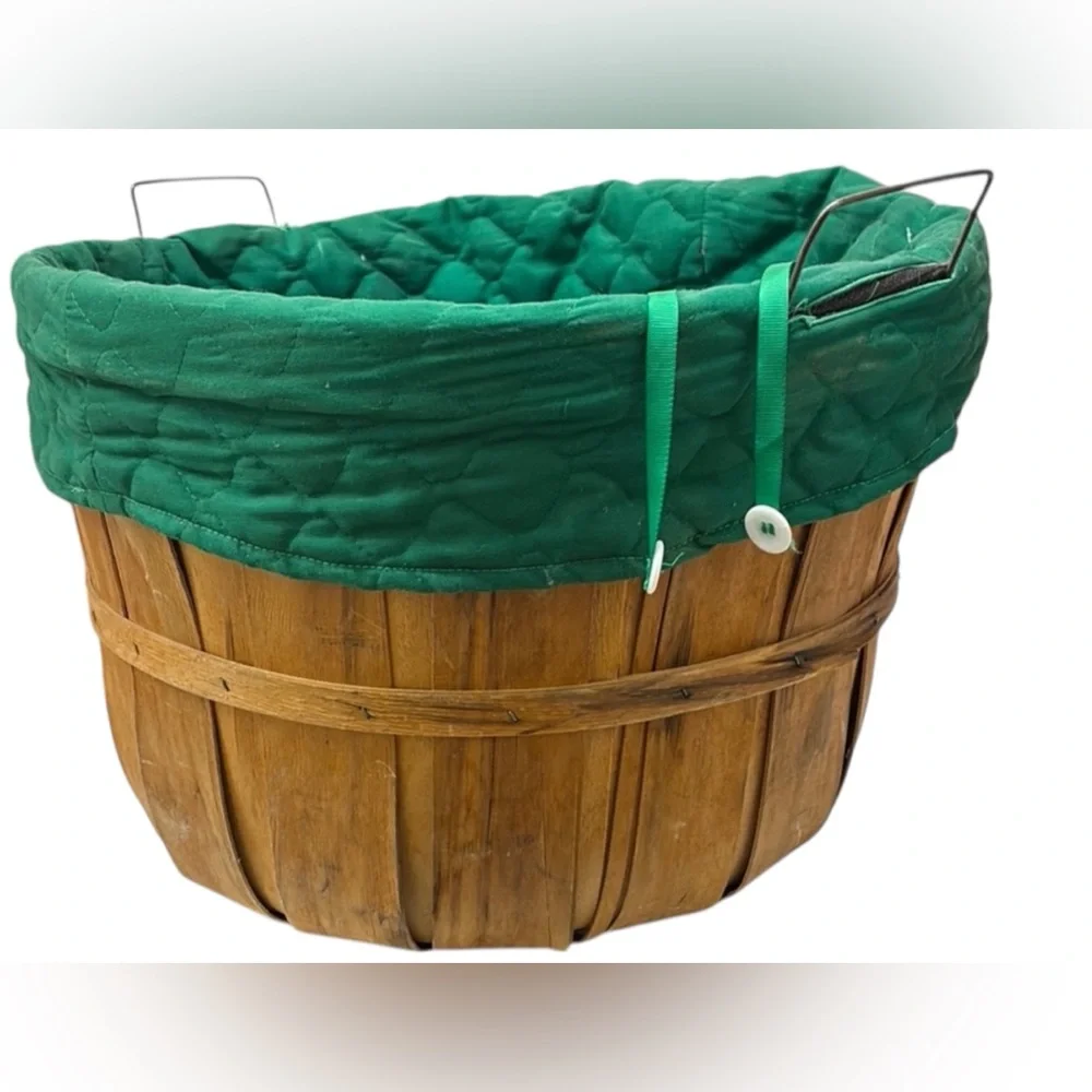 Wooden Orchard Bushel Basket Primitive Handles W/ Green Quilted Liner Pockets